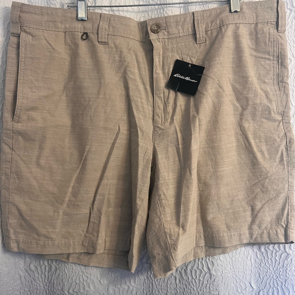 Eddie Bauer Tan Flat Front Shorts Lightweight